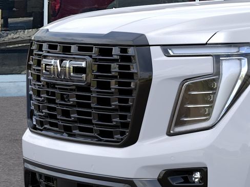 New 2026 GMC Yukon XL Denali Ultimate AWD/4WD image 13