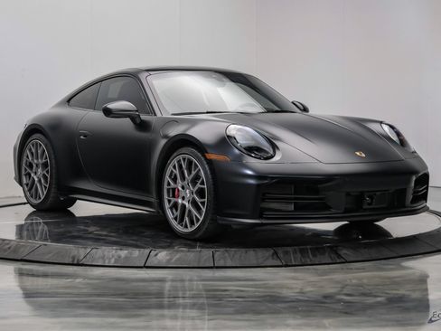 Used 2025 Porsche 911 Carrera S RWD image 21