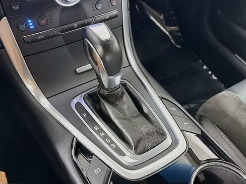 Used 2018 Ford Edge Sport w/ Equipment Group 401A AWD/4WD image 17