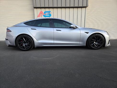 Used 2026 Tesla Model S Plaid AWD/4WD image 11