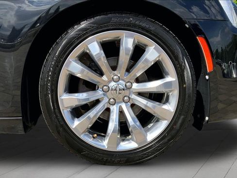 Used 2017 Chrysler 300 C w/ Safetytec Plus Group RWD image 32
