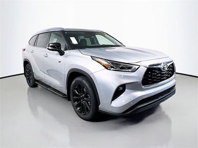New 2025 Toyota Highlander Limited