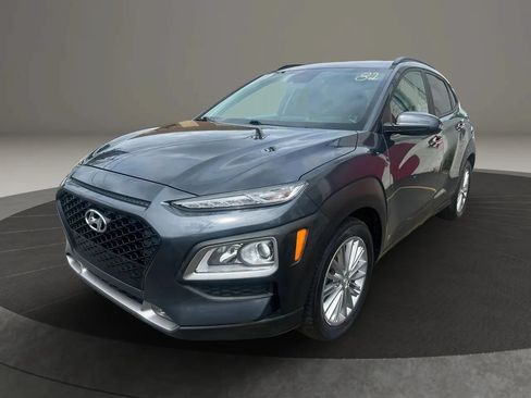 Used 2021 Hyundai Kona SEL Plus FWD image 1