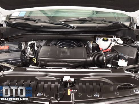 Used 2025 Chevrolet Silverado 1500 ZR2 w/ Technology Package AWD/4WD image 34