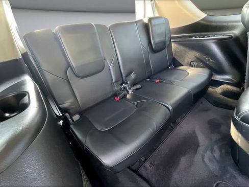 Used 2020 Nissan Armada SL w/ Premium Package RWD image 28