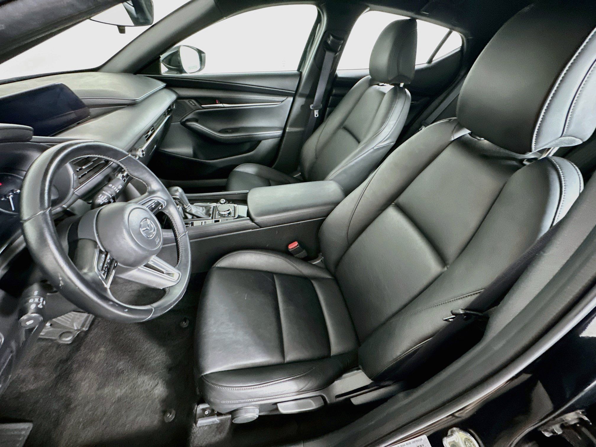 Used 2024 MAZDA MAZDA3 s FWD image 13