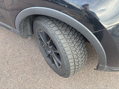 Used 2018 Ford Explorer Sport w/ Equipment Group 401A image 10