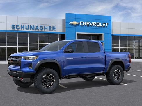 New 2026 Chevrolet Colorado ZR2 w/ Technology Package AWD/4WD image 2