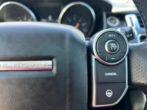 Used 2016 Land Rover Range Rover Sport SE AWD/4WD image 24