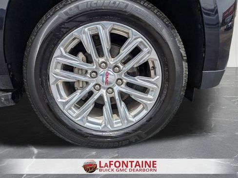 Used 2021 GMC Yukon XL SLT w/ SLT Premium Package AWD/4WD image 36