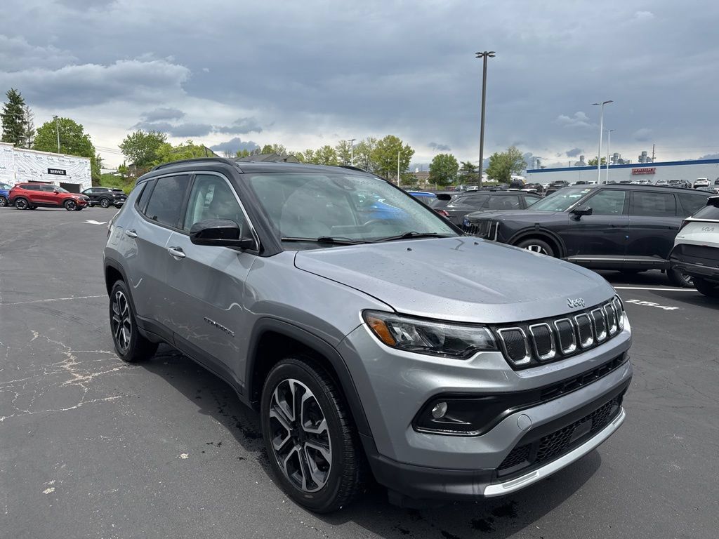 Used 2022 Jeep Compass Limited AWD/4WD image 41