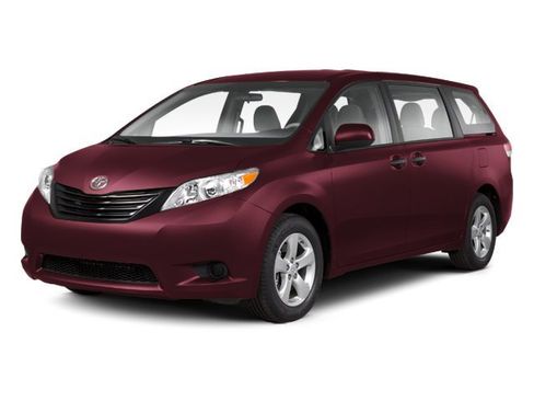 Used 2013 Toyota Sienna L w/ Towing Pkg FWD image 1