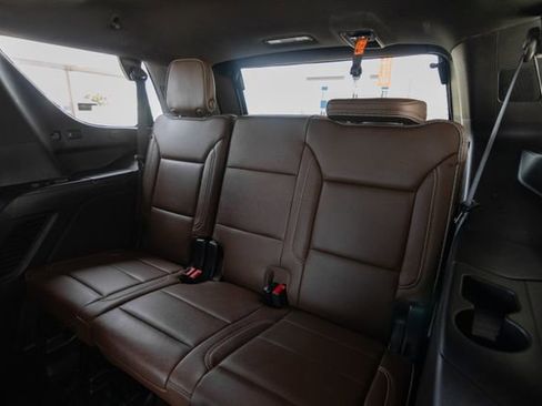 Used 2023 Chevrolet Tahoe High Country image 35