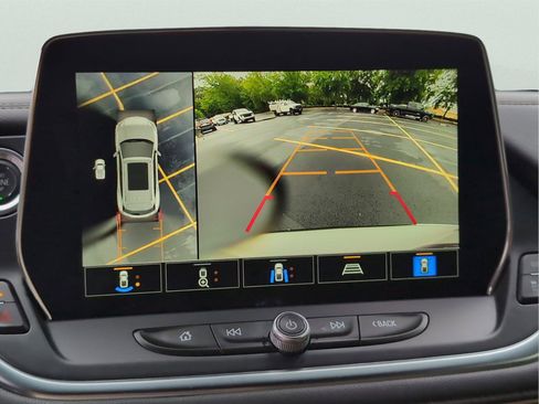 Used 2024 Chevrolet Blazer Premier w/ Driver Confidence II Package FWD image 19