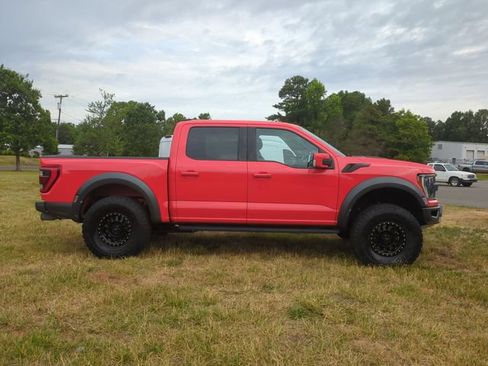 Used 2022 Ford F150 Raptor w/ Equipment Group 801A High AWD/4WD image 14