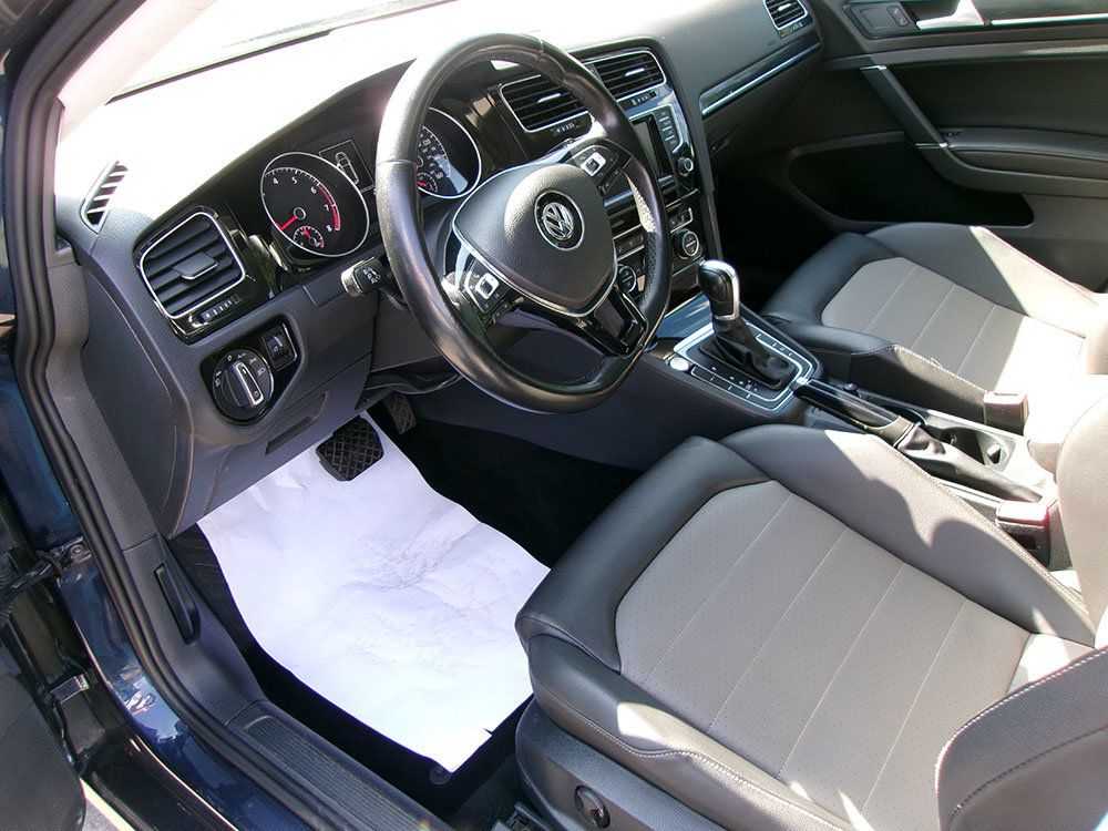 Used 2015 Volkswagen Golf SEL FWD image 12