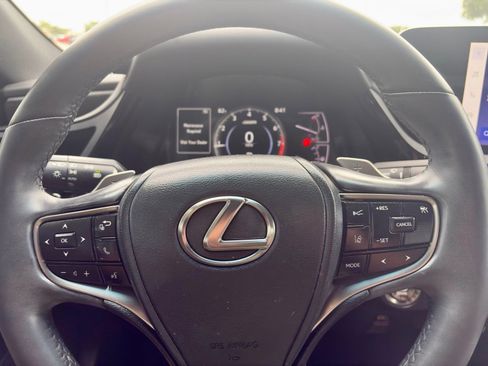 Used 2023 Lexus ES 350 w/ Premium Package FWD image 14