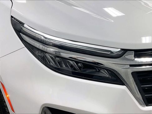 Used 2024 Chevrolet Equinox LT w/ LPO, Floor Liner Package image 32