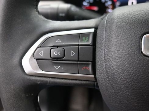 Used 2024 Jeep Compass Limited image 28