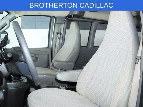Used 2019 Chevrolet Express 3500 LT w/ LT Preferred Equipment Group RWD image 20