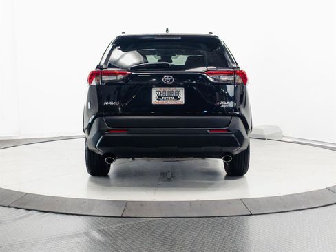 Certified 2025 Toyota RAV4 XLE AWD/4WD image 9