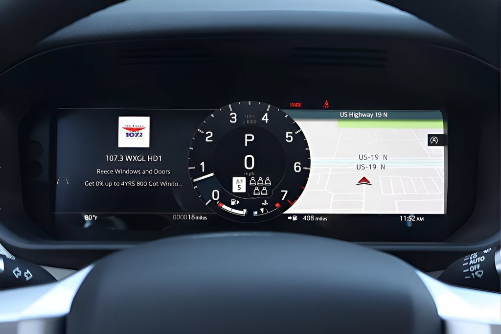 New 2026 Land Rover Discovery S AWD/4WD image 21