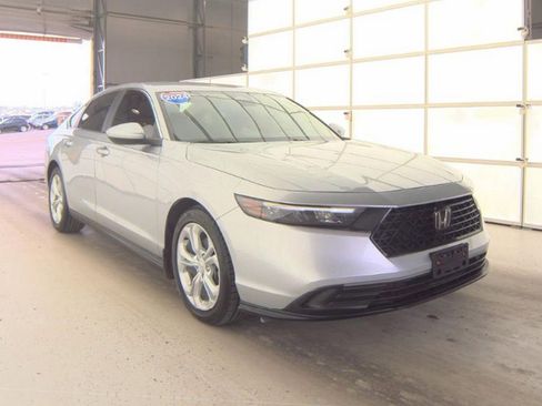 Used 2024 Honda Accord LX image 4