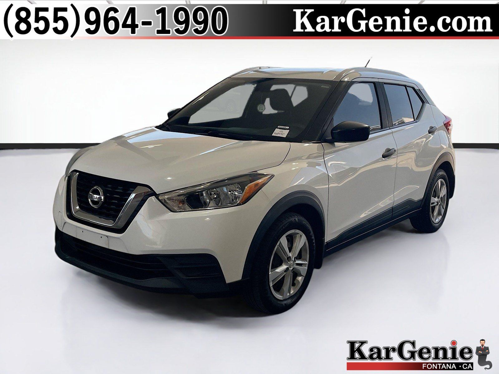 Used 2019 Nissan Kicks S FWD image 1