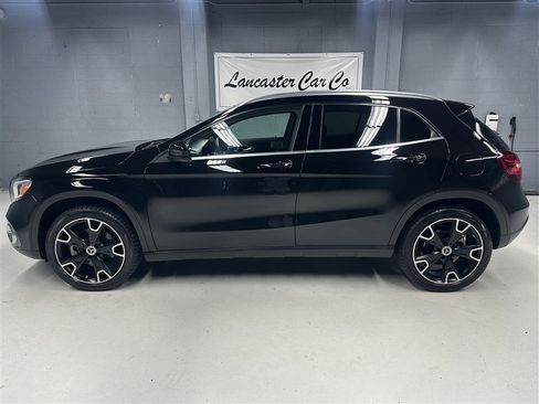 Used 2020 Mercedes-Benz GLA 250 4MATIC image 5