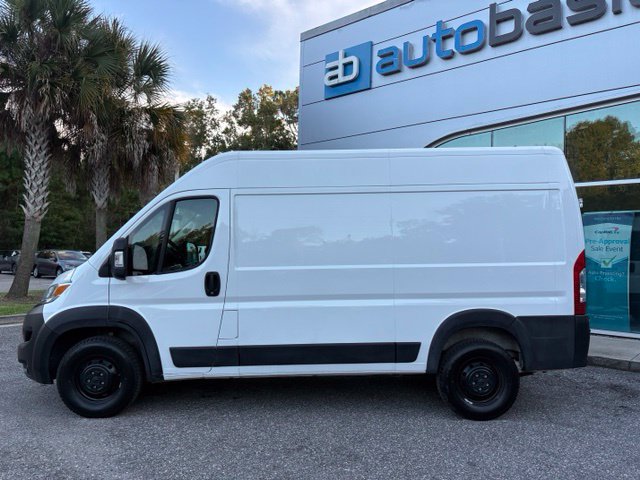 Used 2023 RAM ProMaster 2500 FWD image 2