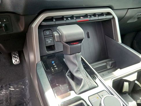 New 2026 Toyota Tundra SR5 AWD/4WD image 15