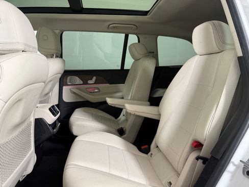 Used 2022 Mercedes-Benz GLS 450 4MATIC image 27