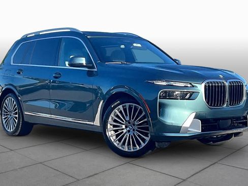 Used 2024 BMW X7 xDrive40i w/ Executive Package AWD/4WD image 2