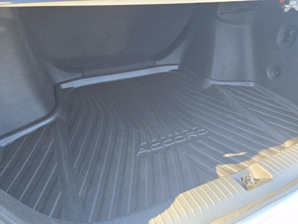 Used 2024 Honda Accord LX image 12