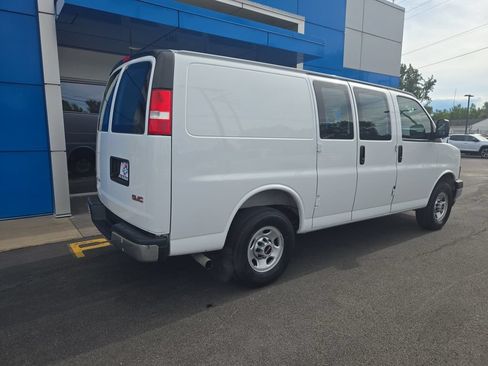 Certified 2025 GMC Savana 2500 w/ Driver Convenience Package RWD image 16