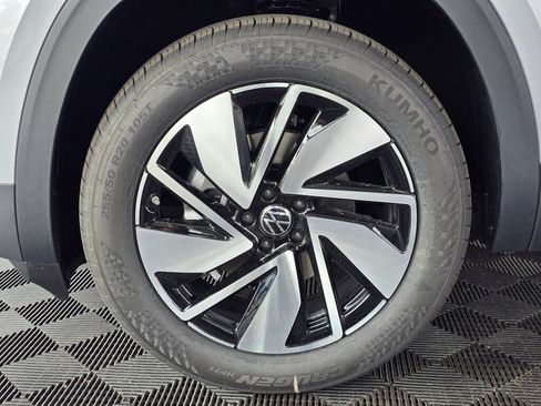 New 2026 Volkswagen Atlas SEL AWD/4WD image 10