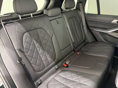 Used 2026 BMW X5 xDrive40i w/ Premium Package image 22