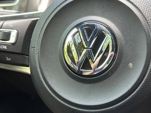 Used 2015 Volkswagen GTI S FWD image 52
