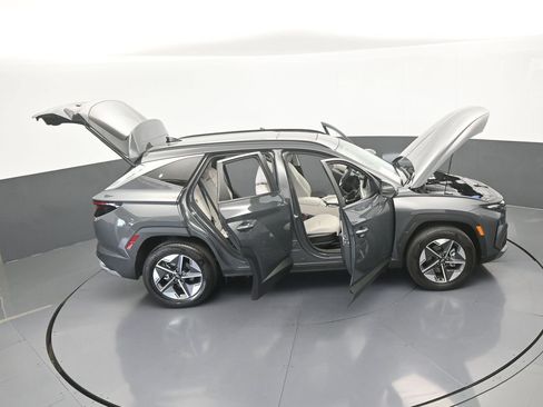 Used 2025 Hyundai Tucson SEL AWD/4WD image 73