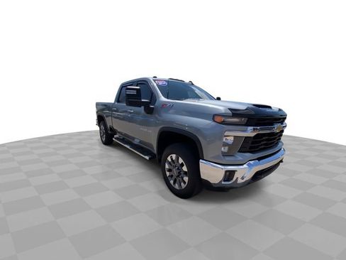 Used 2024 Chevrolet Silverado 2500 LT w/ All Star Edition AWD/4WD image 4