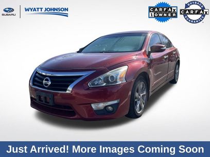 Used 2013 Nissan Altima 2.5 SV w/ 2.5SV Convenience Pkg