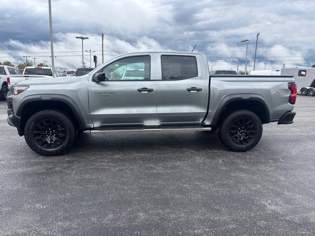 Used 2023 Chevrolet Colorado Trail Boss w/ Technology Package AWD/4WD image 4