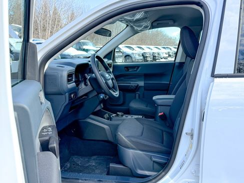 New 2025 Ford Maverick XL image 39
