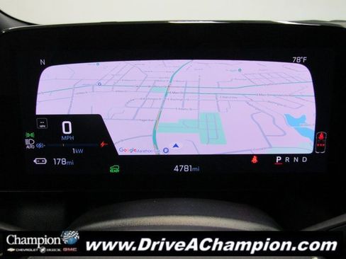 Certified 2025 Chevrolet Equinox EV RS image 31