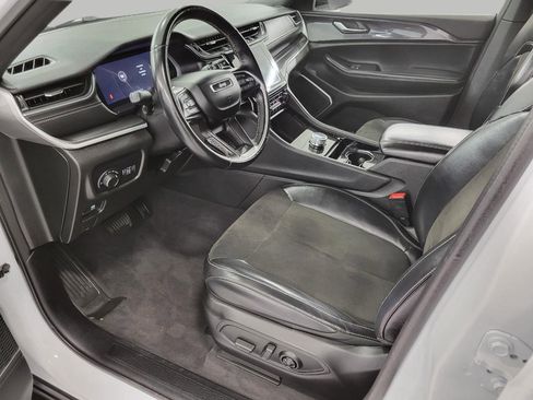 Used 2021 Jeep Grand Cherokee L Laredo AWD/4WD image 10
