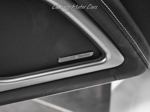 Used 2013 SRT Viper GTS w/ GTS Laguna Interior Pkg image 23