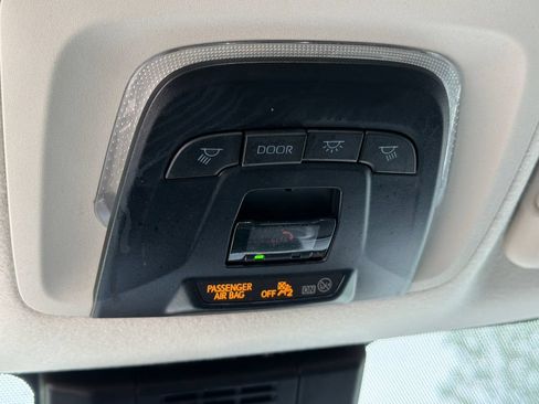 Used 2026 Toyota Corolla LE FWD image 33