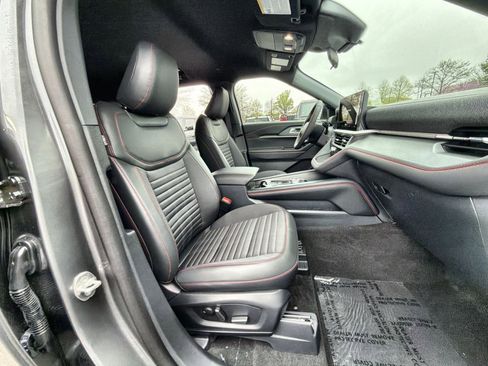 New 2026 Ford Explorer ST-Line image 26