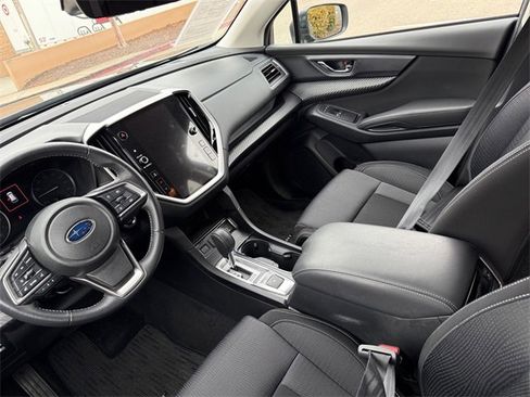 Used 2023 Subaru Ascent Premium w/ Convenience Package image 19