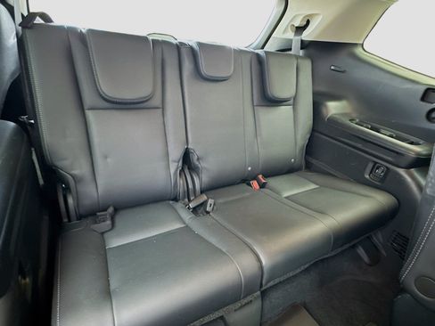 Used 2023 Subaru Ascent Limited AWD/4WD image 19
